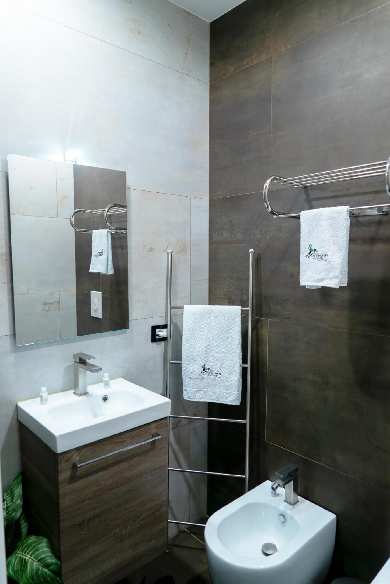 Suite Meghan Home Катанія Номер фото